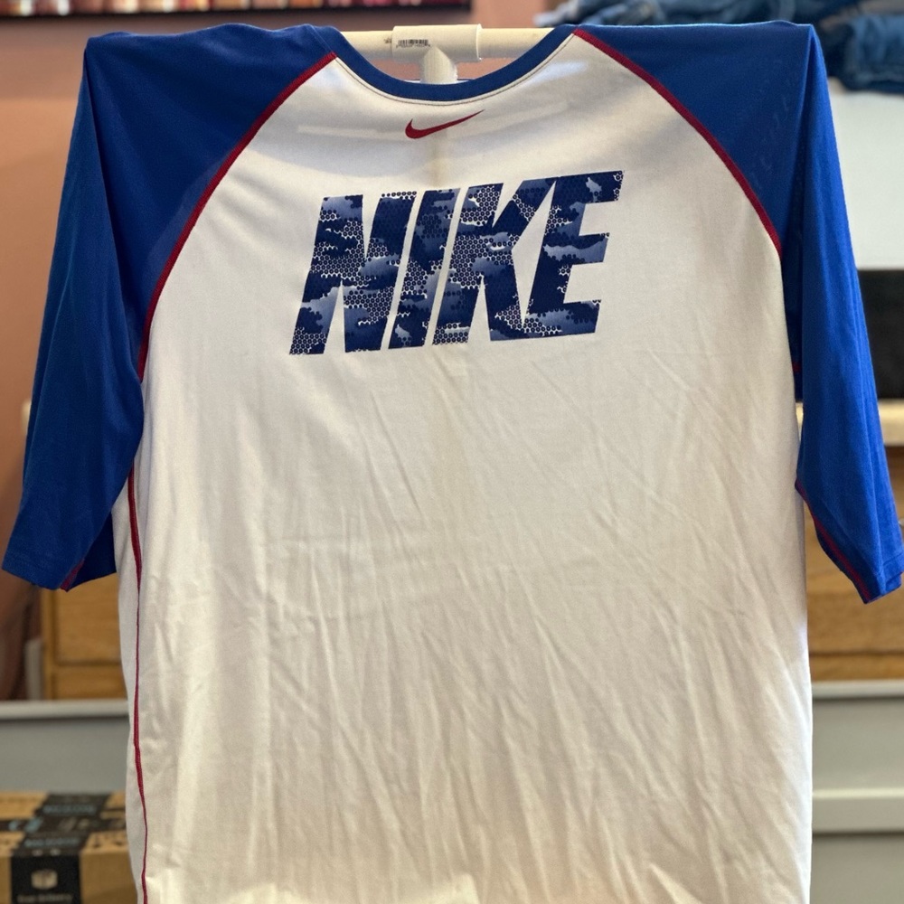 Nike 3/4 sleeve DriFit tee